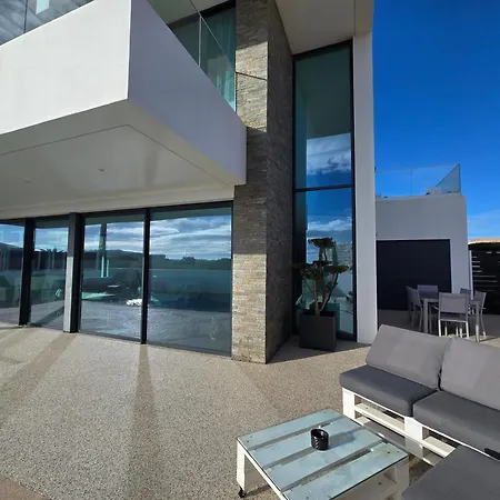 Sunrise Villa *