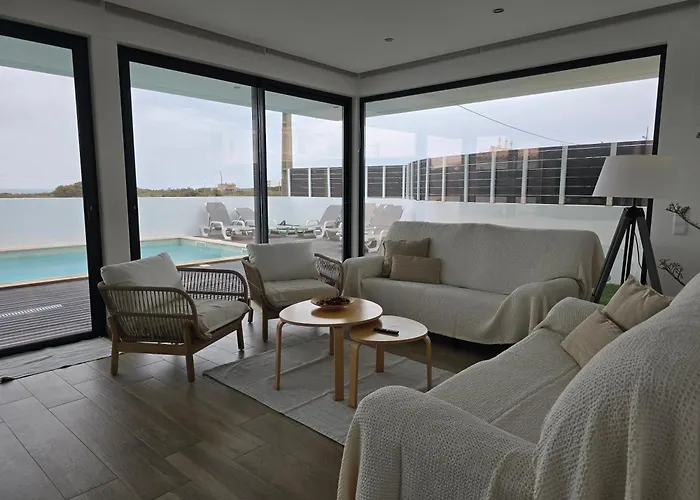 Sunrise Villa *
